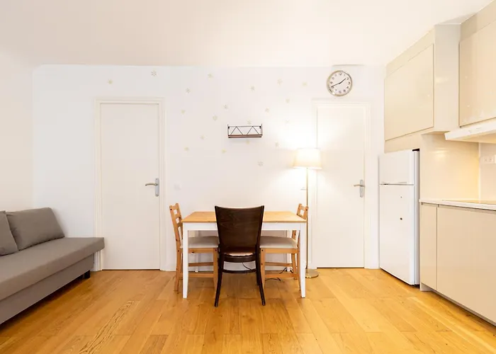 Apartamento Cosy Flat Close To Arc De Triomphe París